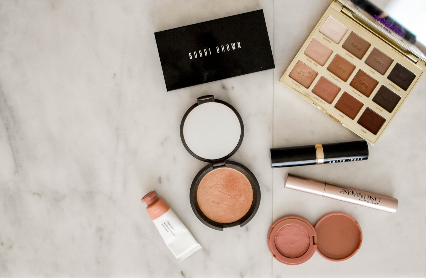 Lifestyle scene for How to Choose a Mineral Sunscreen You Will Actually Reapply